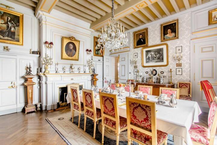 Chateau De Montbrault Fleurigne Ngoại thất bức ảnh