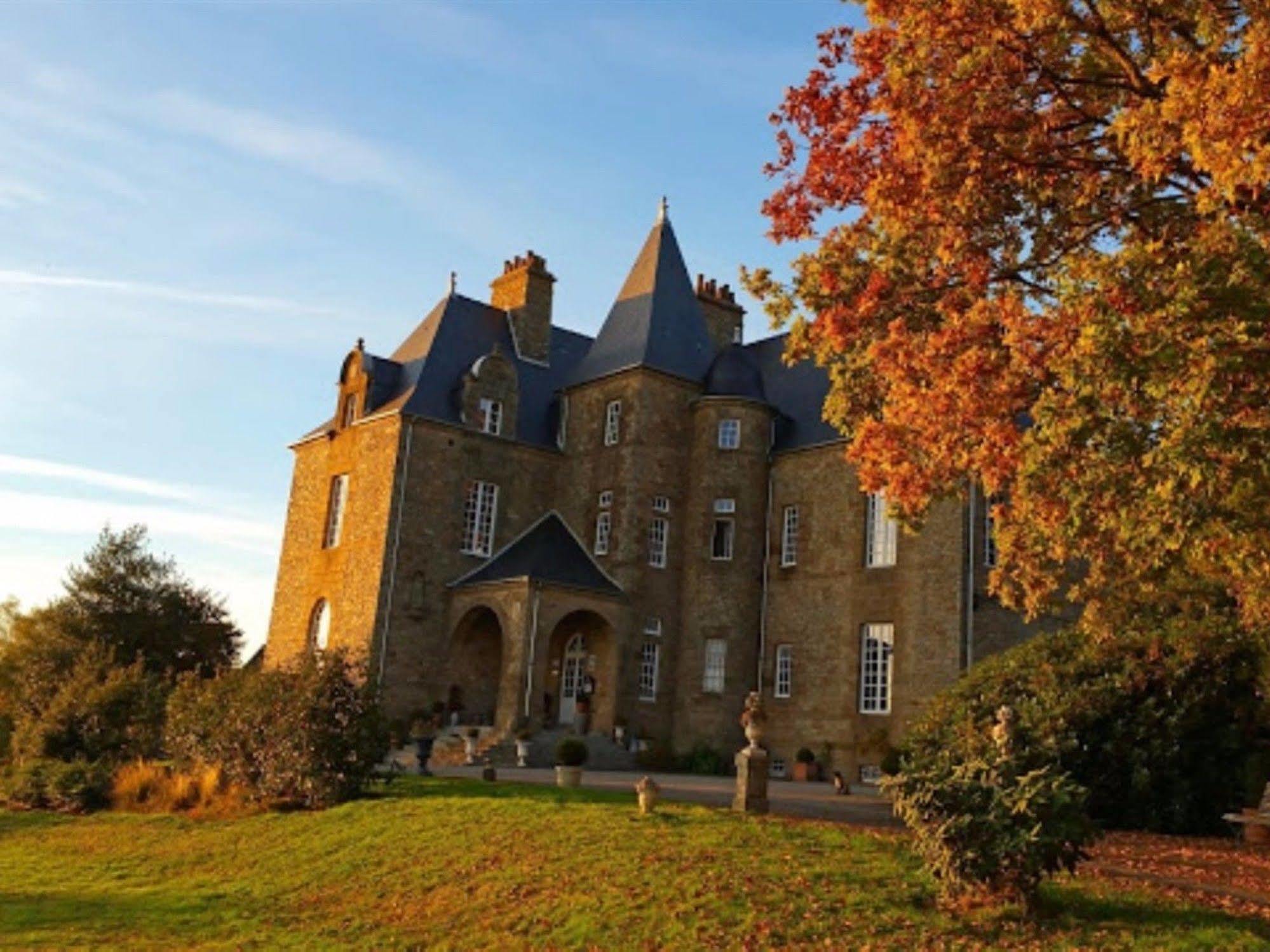 Chateau De Montbrault Fleurigne Ngoại thất bức ảnh